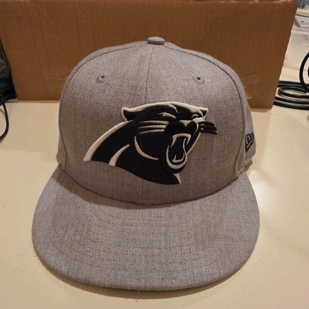 Carolina Panther New Era Fitted Hat Size 7 3/8